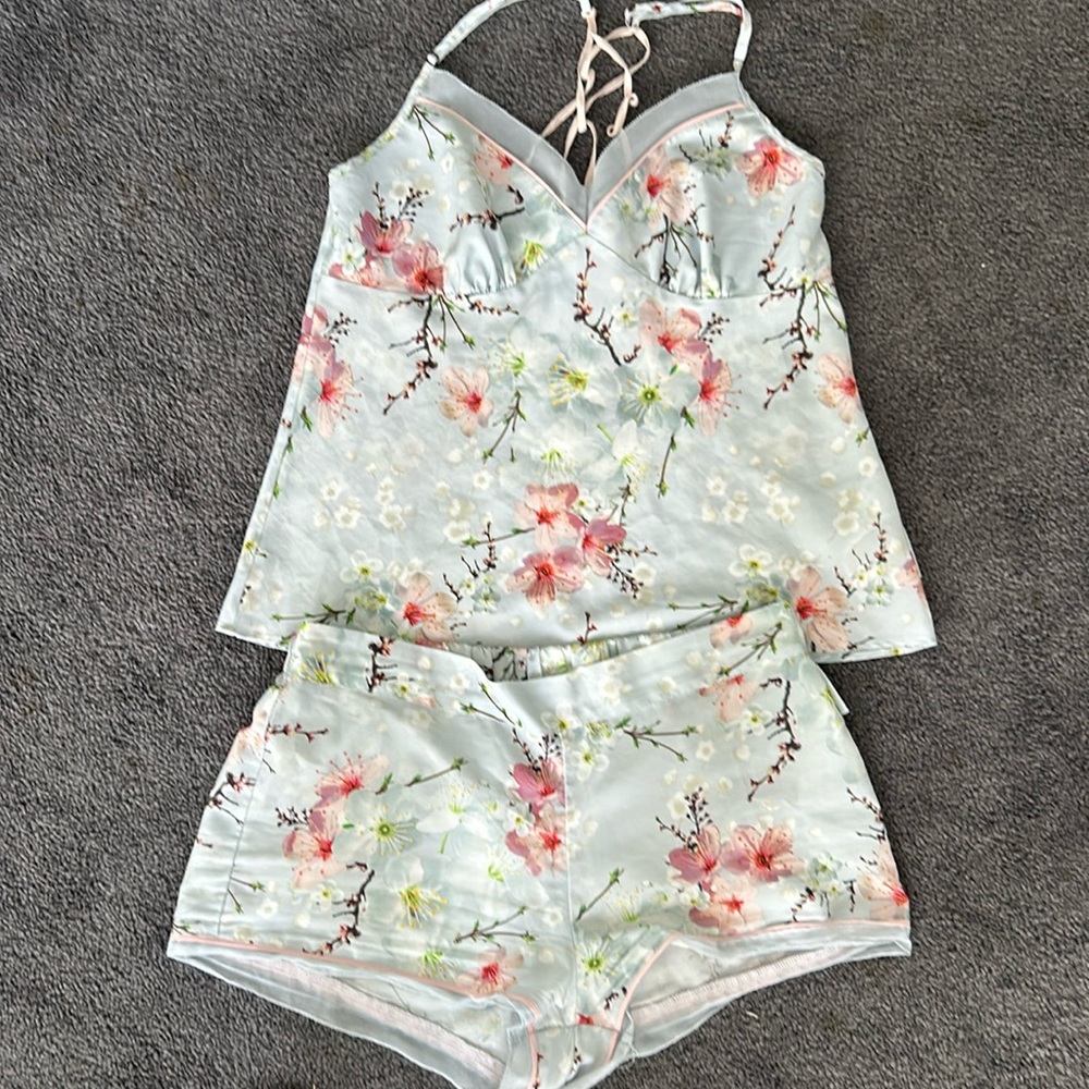 Ted baker pajamas Size 6 excellent condition